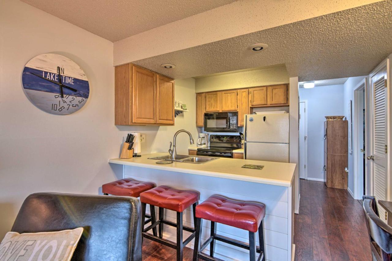 Reed Springs Condo With Furnished Deck And Pool Access Reeds Spring Bagian luar foto