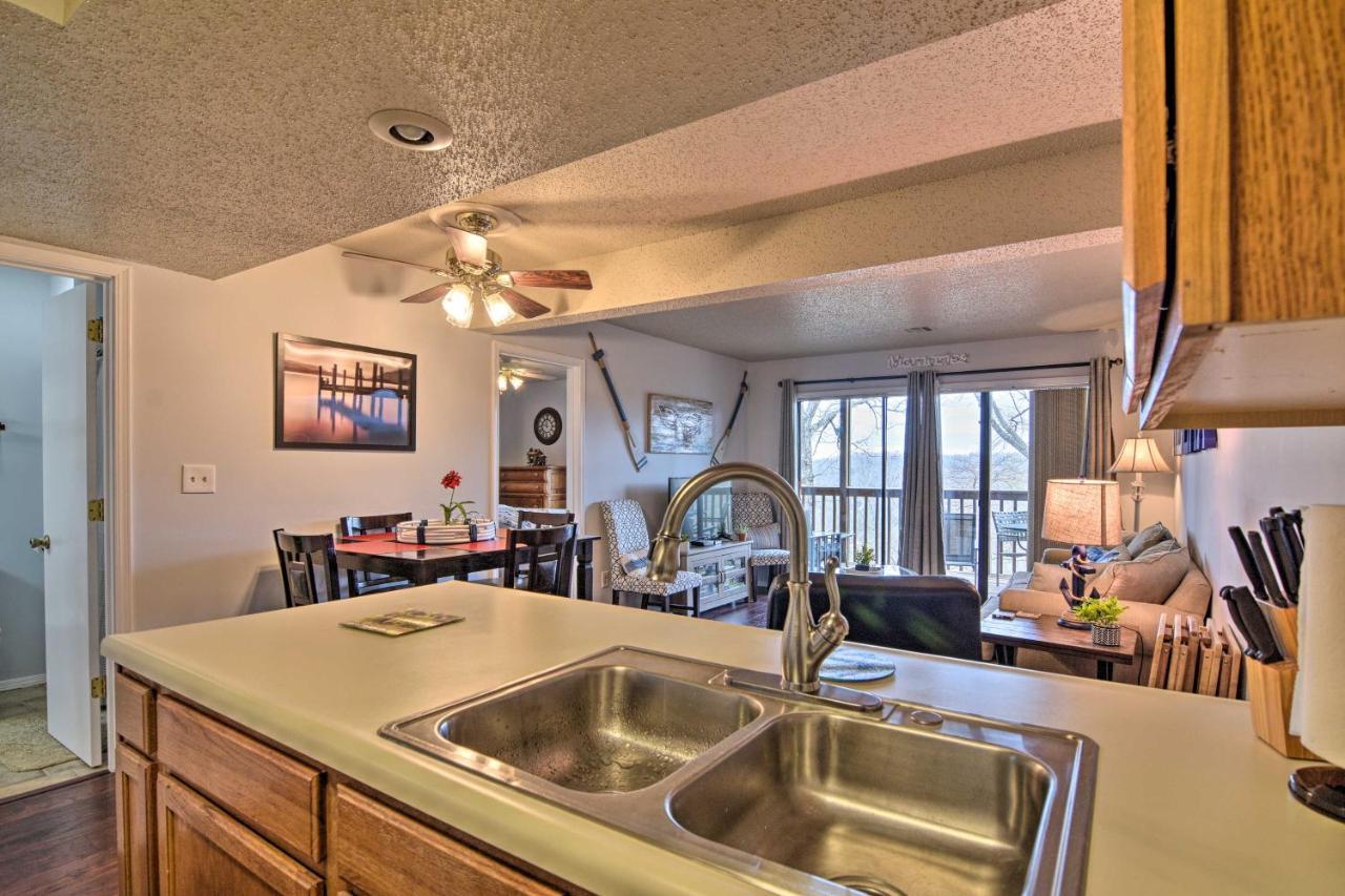 Reed Springs Condo With Furnished Deck And Pool Access Reeds Spring Bagian luar foto